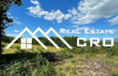 Spacious building land in a peaceful and scenic environment, near Sinj, for sale