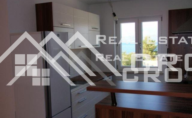 Flat-for-sale-in-Supetar-6