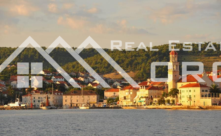 Apartment with a beautiful sea view, for sale, the island of Brac (10)