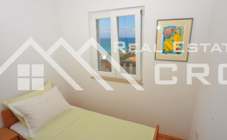 Apartment with a beautiful sea view, for sale, the island of Brac (8)