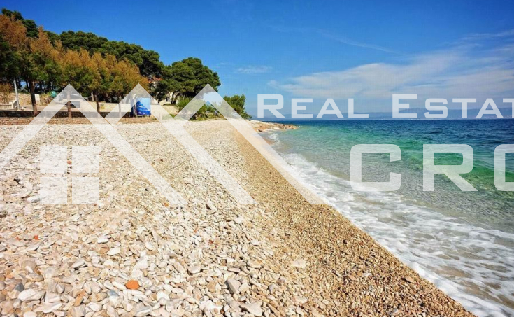 Apartment with a beautiful sea view, for sale, the island of Brac (9)