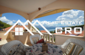 Apartment with a beautiful sea view, for sale, the island of Brac (1)