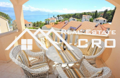 Apartment with a beautiful sea view, for sale, the island of Brac (2)