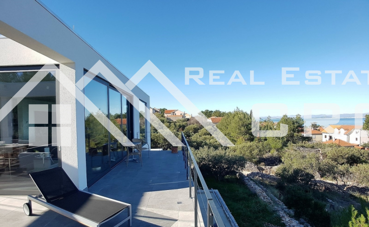 Modern villa with beautiful sea view for sale, Splitska, island Brac (1)