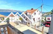 House for renovation on a spacious plot, close to the sea and a beach, for sale (3)